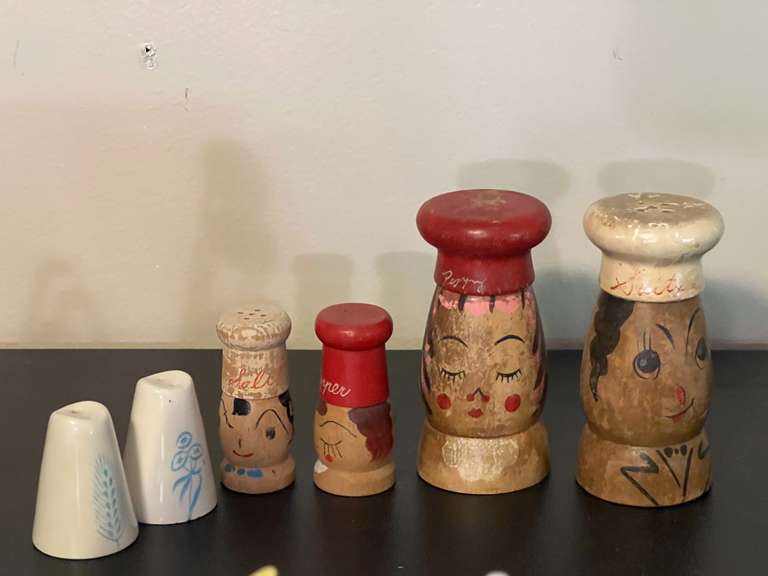 KIT… Vntage wooden salt and pepper shakers, “Salty” and “Peppy”, also includes two small ceramic shakers with blue corn flower and blue wheat design, six pieces total, see pictures for details. image