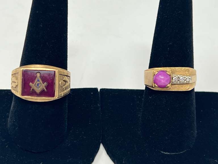 Men’s rings, includes a vintage Masonic ring, this piece is stamped HNC 10 K, also includes a gold ring stamped 14 K, this piece has a stone that resembles a star sapphire or star ruby, see pictures for details. ￼ image