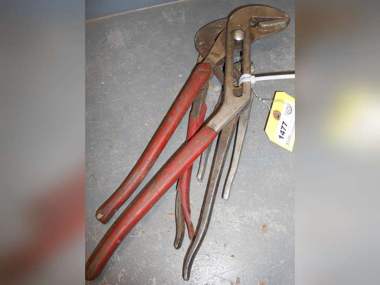 (3) ASSORTED CHANNEL LOCK PLIERS image