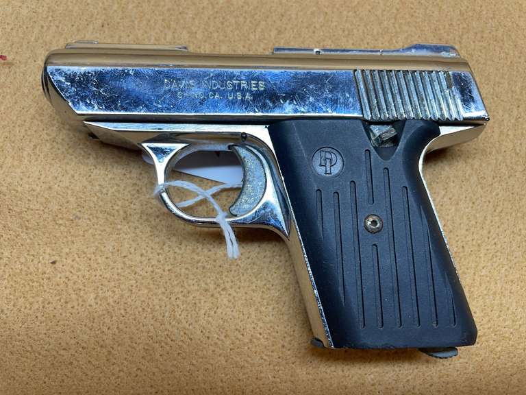 DAVIS IND.  380  P 380  AP323707  PISTOL image