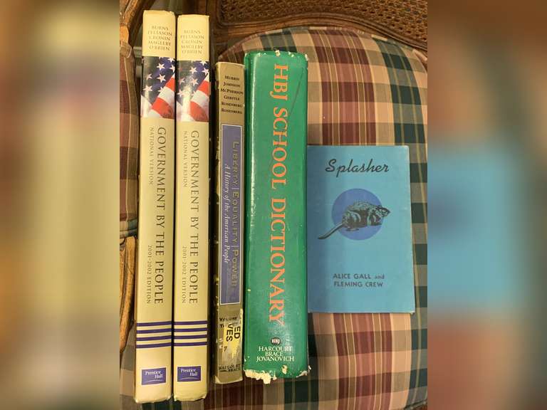 DRAWER FULL OF ASSORTED BOOKS - DEN image