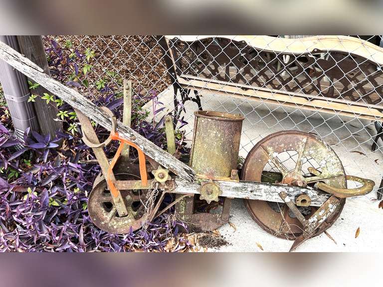 MANUAL PLANTER- MANUFACTURED BR JL ALLEN IN THE LATE 19th CENTURY image