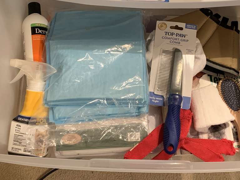 PET LOT TO INCLUDE TOY, BRUSH, WASHABLE PADS, SHAMPOO, COMB & MORE - UP BED 1 image