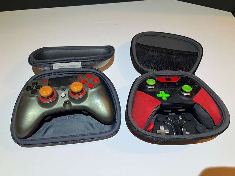 BR1…Gaming controls, two pieces, comes with storage container, see pictures for details. image
