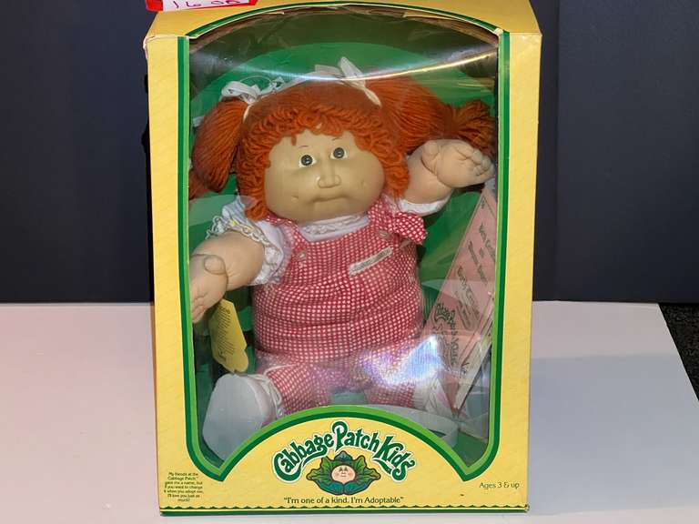 BR4… Cabbage Patch doll, comes in original box, see pictures for details. image