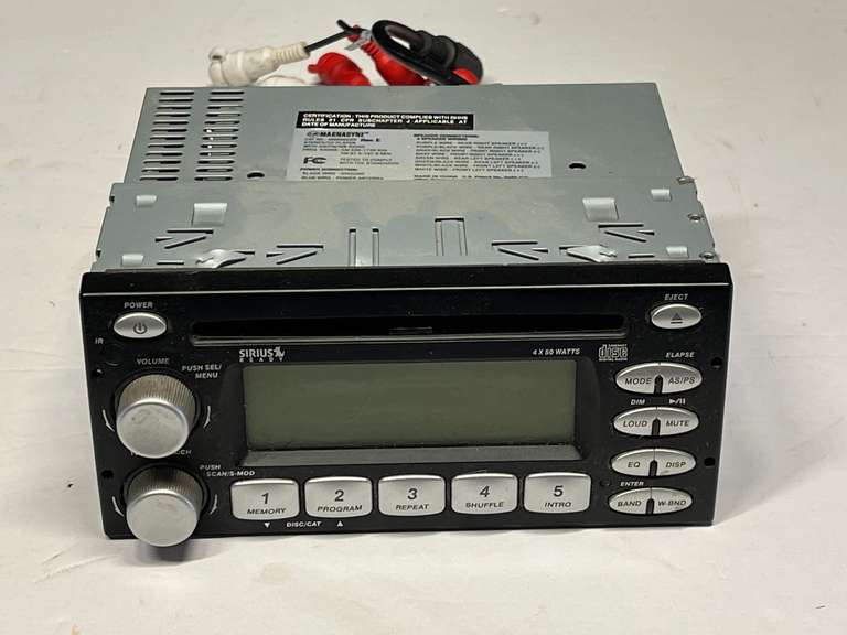 Vehicle CD player, 4 x 50 W, Sirius ready, working condition unknown, see pictures for details. image
