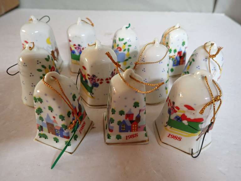 Set of 10 LVC 1988 China Christmas Bells Ornaments image