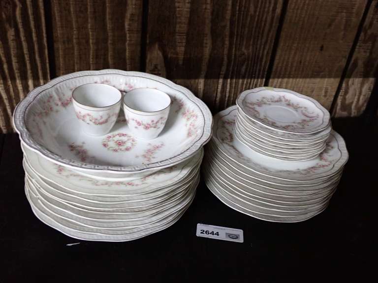 S&C Bavaria China Set - Pink Floral Pattern image