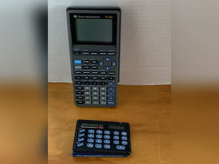TEXAS INSTRUMENTS TI-82 & POCKET TEXAS INSTRUMENTS TI-7000 - CHECKOUT image