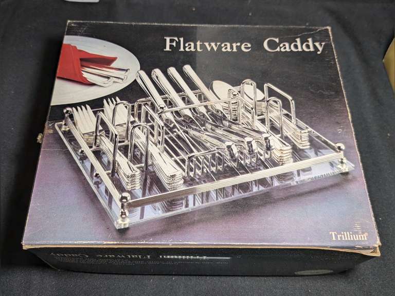 LEONARD SILVER MFG. TRILLIUM FLATWARE CADDY IN ORIGINAL BOX image