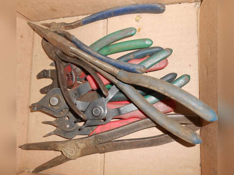 ASSORTED PLIERS (10) PCS image