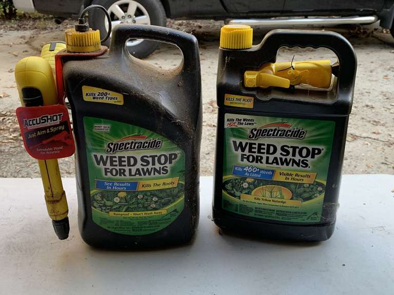 TWO 1.33 GALLON SPECTRACIDE WEED STOP FOR LAWN - GARAGE image