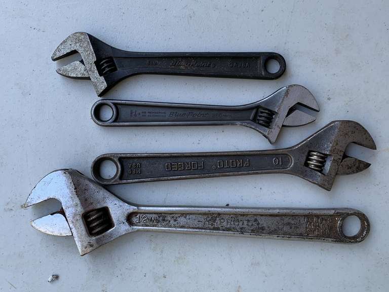 4 VINTAGE ADJUSTABLE WRENCHES - GARAGE image