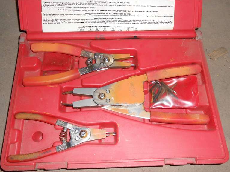 WRIGHT TOOL RETAINING RING PLIER KIT image
