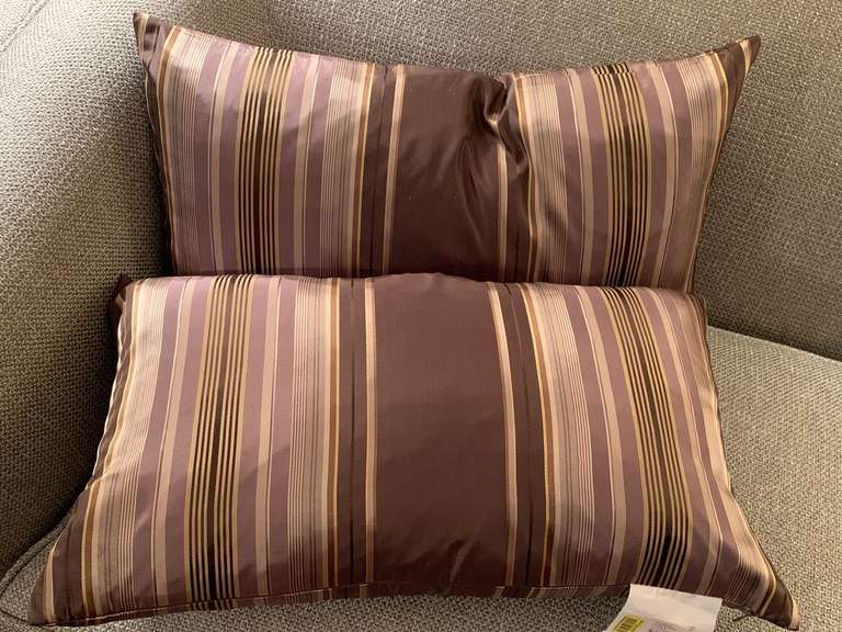 SET OF 2 LUXE STRIPED 14X24 THROW PILLOWS - LIVING ROOM image