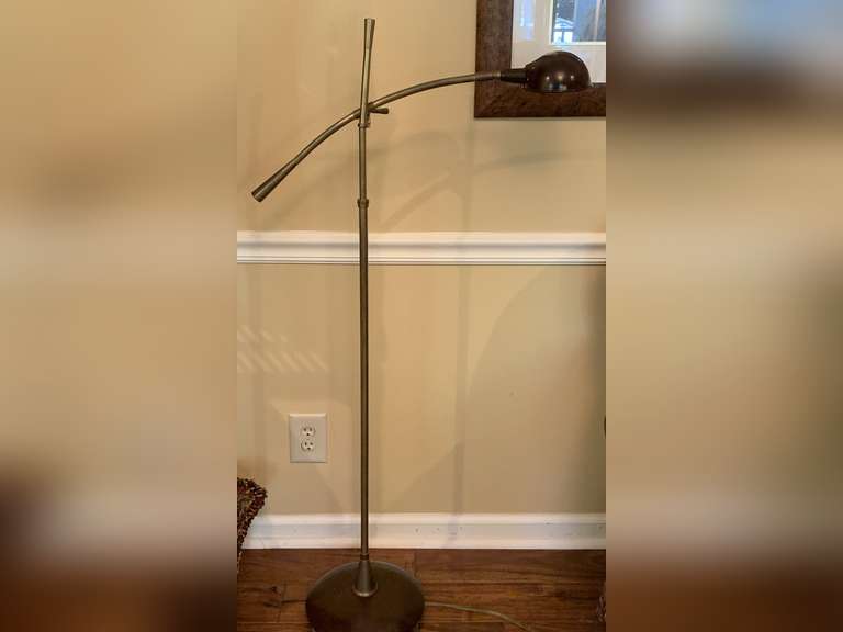 ART DECO METAL ADJUSTABLE FLOOR LAMP 49" TALL - DEN image