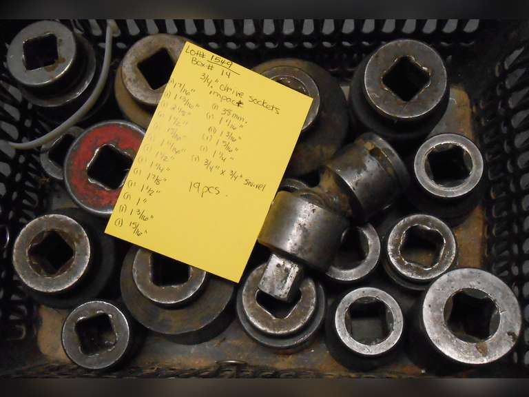 MISC 3/44" DRIVE SOCKETS (19) PCS image