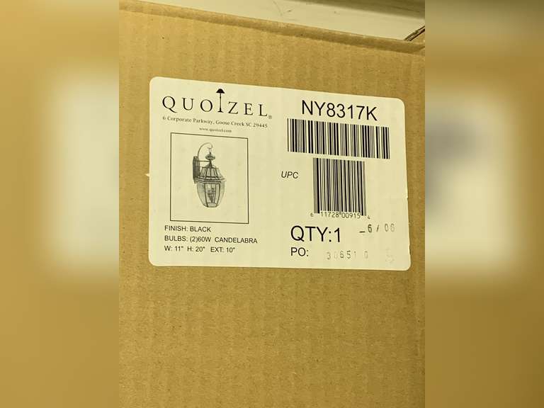NEW IN BOX QUOIZEL BLACK 3 LIGHT CANDELABRA OUTSIDE WALL LIGHT - UP BED 2 CLOSET image