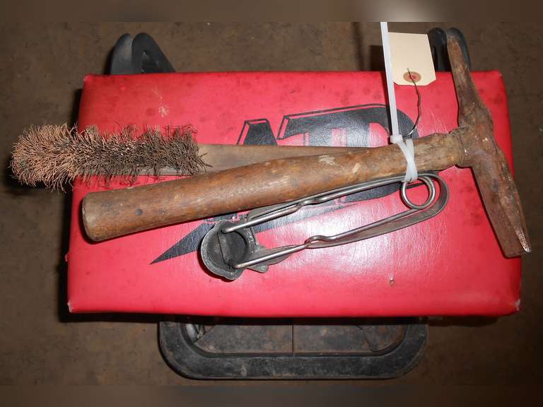 (2) FLINT TORCH STRIKERS, (1) CHIPPING HAMMER & (1) WIRE BRUSH image