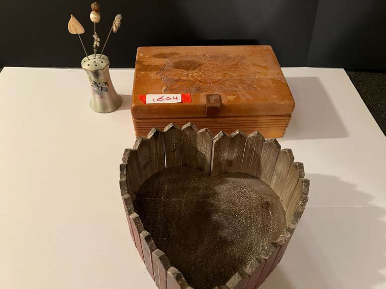 BR4… Vintage wooden carved box, cache planter, and vintage porcelain hat pin holder, see pictures for details. image