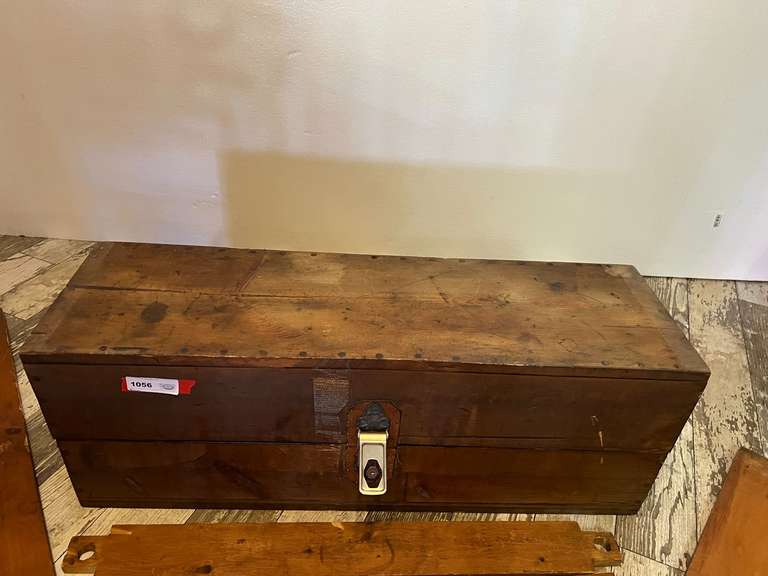 LR… Vintage primitive wooden storage box with rope handles, see pictures for details. image