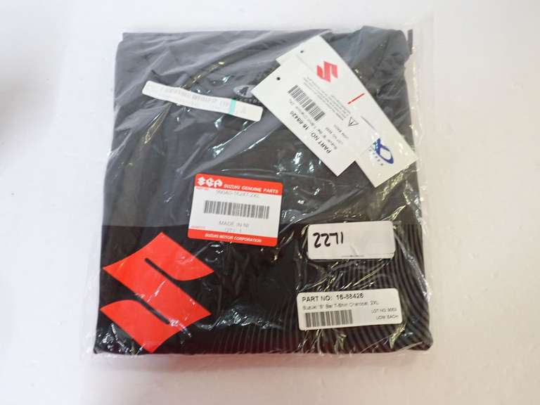 New Suzuki Motorcycle Logo Graphic T-Shirt - Size 2XL image