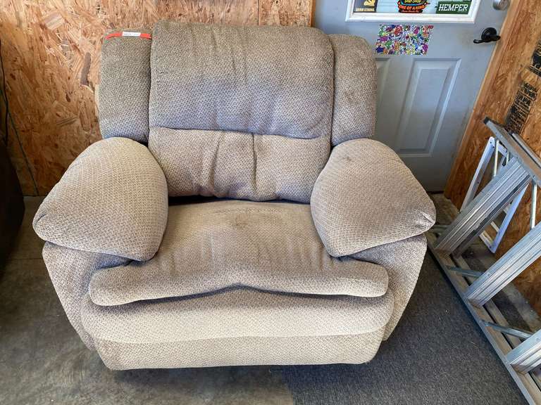 Oversize recliner, see pictures for details. image