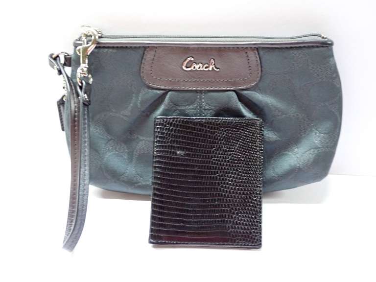 High End Ladies Purse - Please come to inspection to verify authenticity for yourself. image