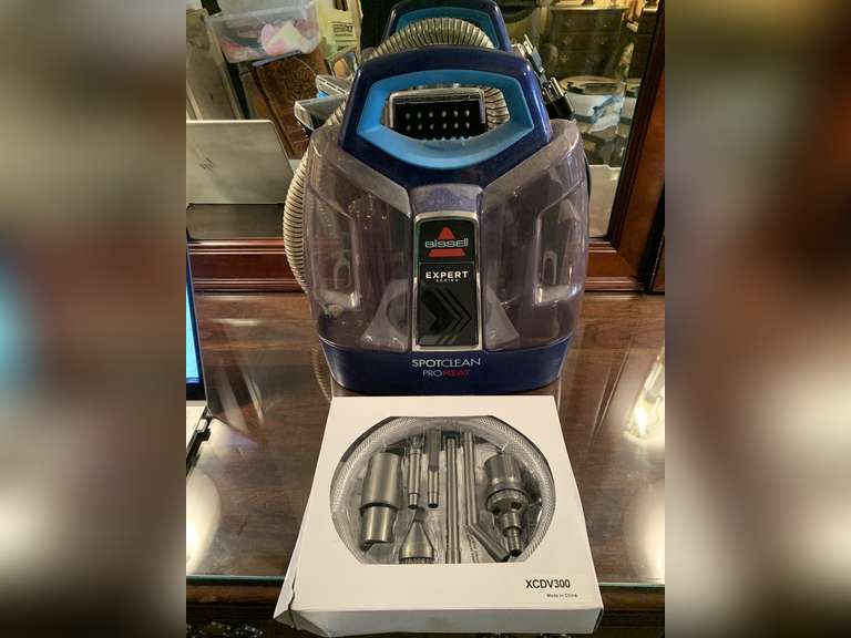 BISSELL EXPERT PROHEAT CARPET CLEANER & MORE - UP MASTER BED image