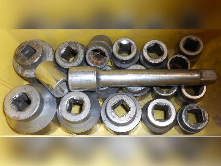 MISC 3/4" DRIVE SOCKETS (18) PCS image