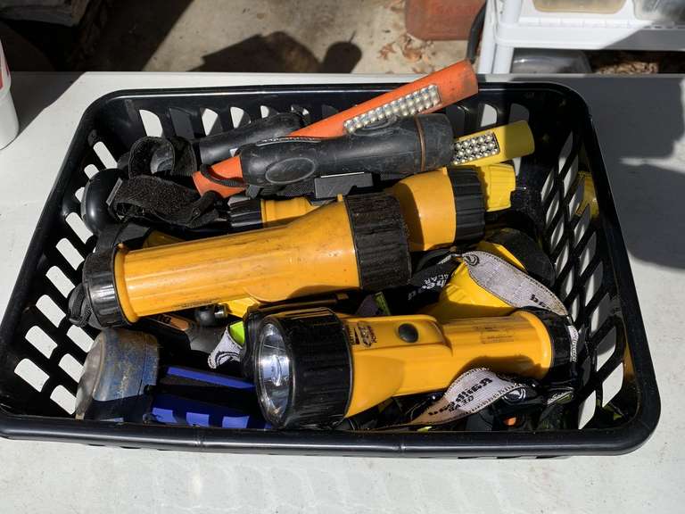 LARGE CONTAINER OF ASSORTED FLASHLIGHTS - GARAGE image