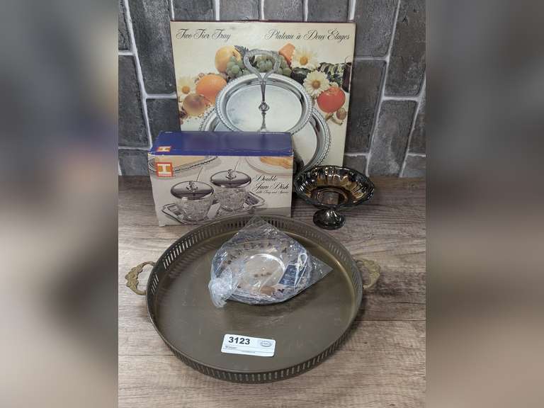 SILVER PLATE SERVING PIECES IN TABLETOP AREA MARKED 3123 image