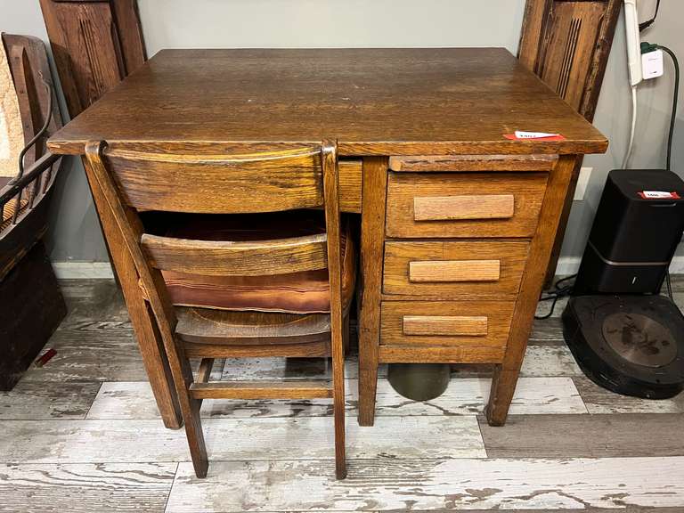 DEN… Vintage wooden desk with matching ladder back chair, believed to be oak, see pictures for details. image