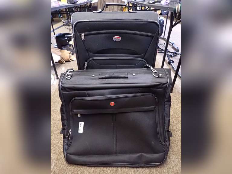 American Tourister and SwissGear Luggage Set image