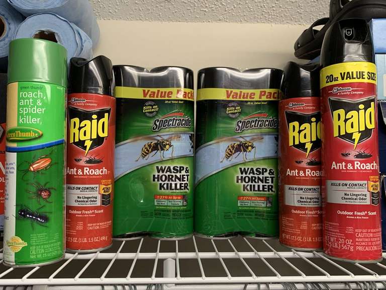 4 NEW CANS SPECTRACIDE WASP & HORNET KILLER & 2 NEW CANS RAID ANT & ROACH SPRAY & MORE - UP MASTER CLOSET 2 image