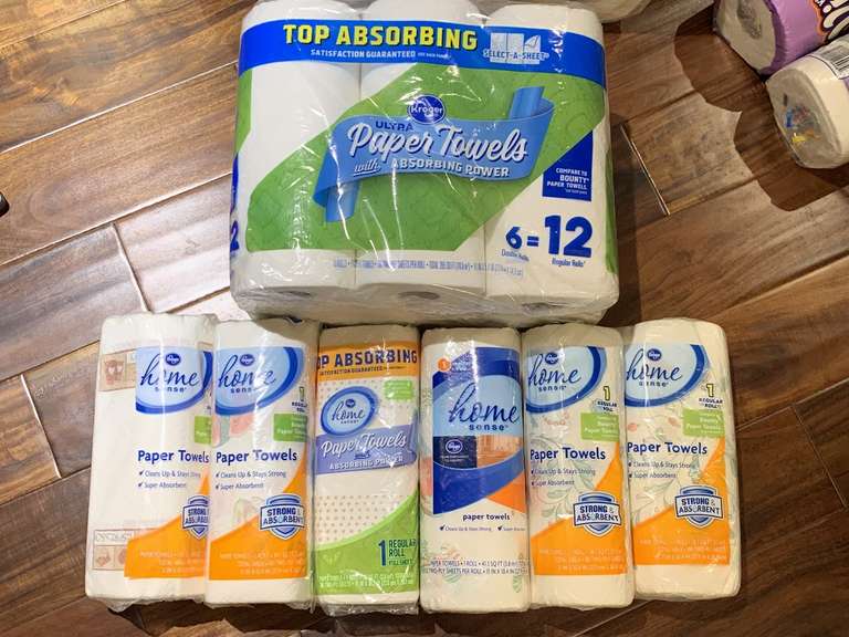 12 BIG ROLLS OF PAPER TOWELS - PANTRY image
