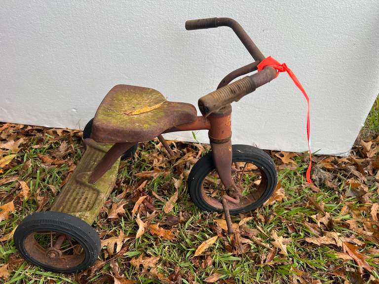 Vintage tricycle image