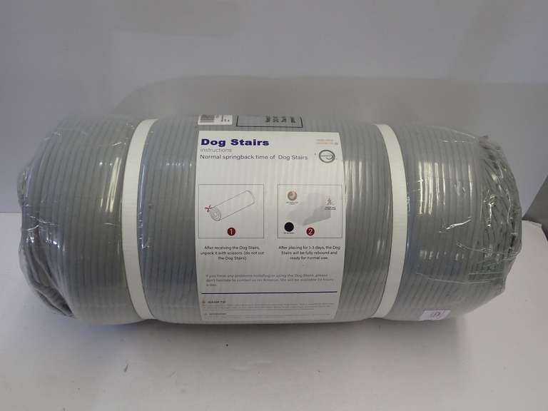 New Dog Stairs Pet Ramp image