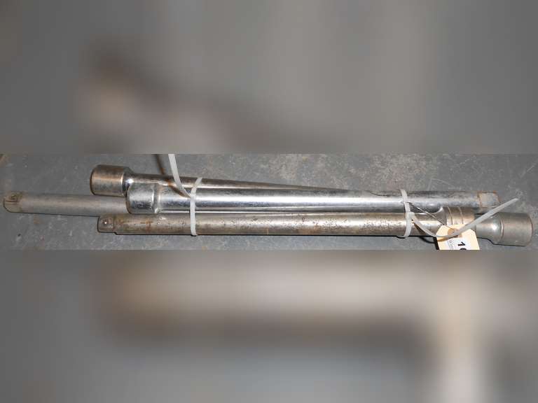 (4) 3/4" DRIVE EXTENSIONS image
