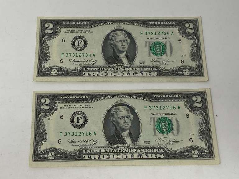 Two dollar bills, set of two, 1976 series, see pictures for details. image