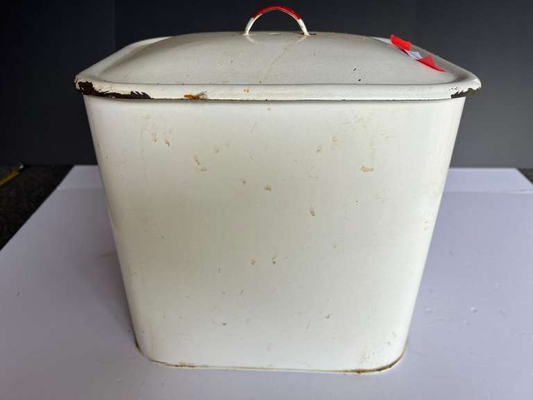 Vintage enamelware bread storage container with lid and content, see pictures for details. image