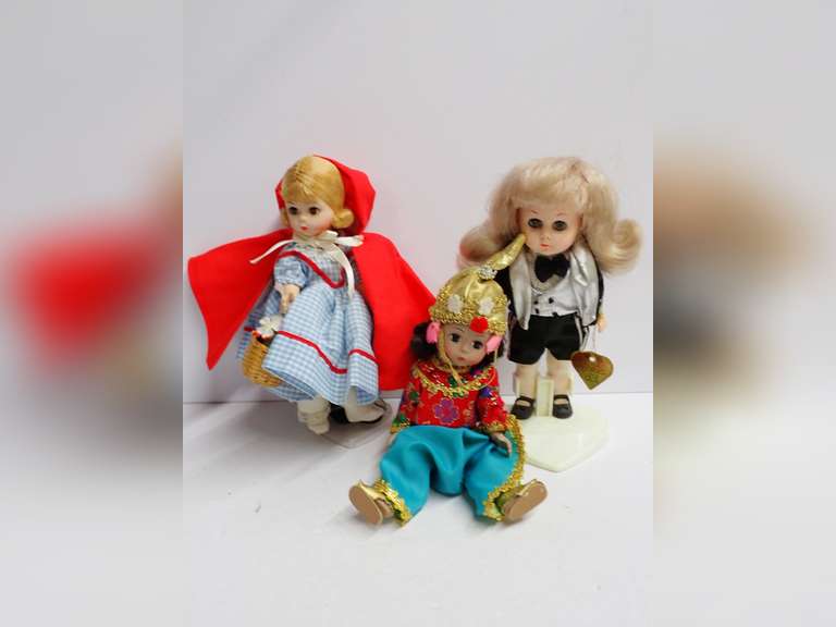 Madame Alexander and Vogue Ginny Dolls image