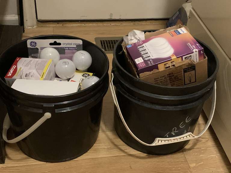 2 BUCKETS OF ASSORTED LIGHT BULBS - LAUNDRY image