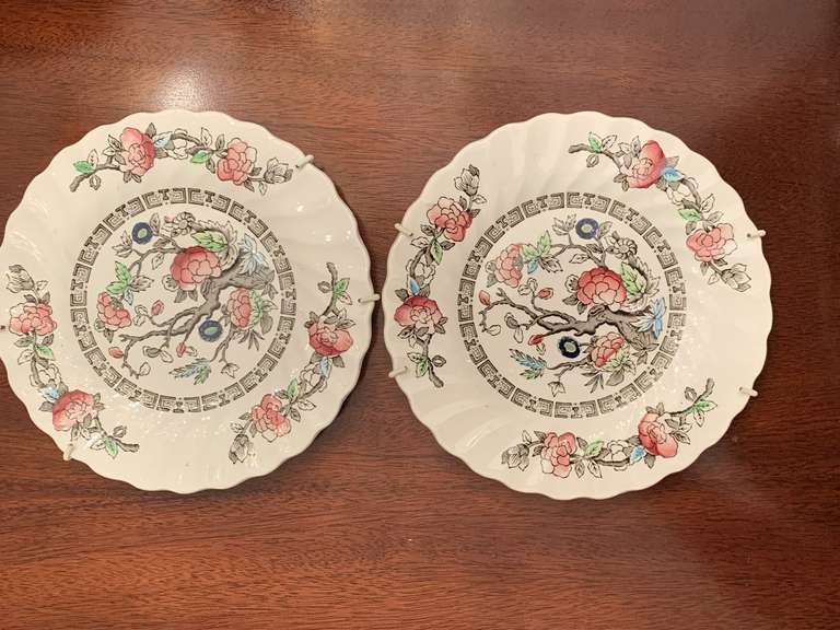 PAIR OF FINE STAFFORDSHIRE "INDIAN TREE" BREAD/BUTTER PLATES - DINING ROOM image