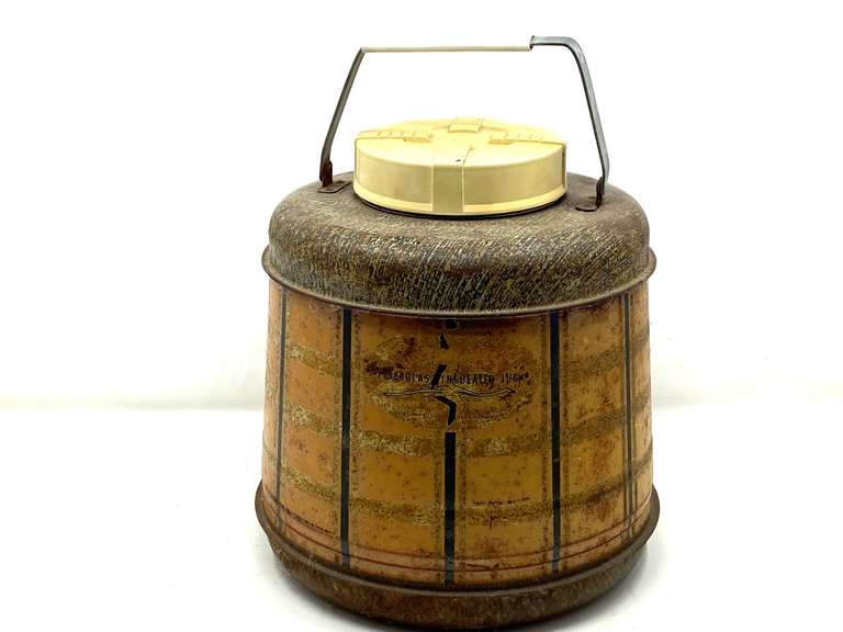 KIT…Vintage 1950s Poloron Insulated Woodland Picnic Jug, see pictures for details. image