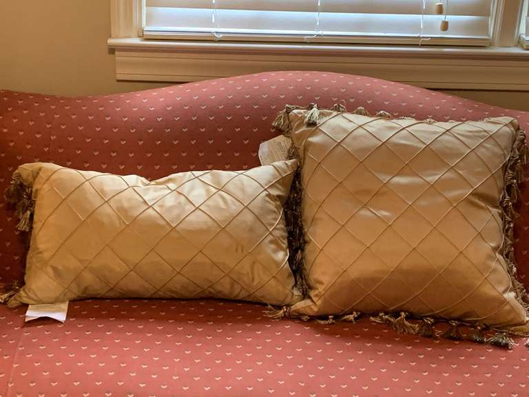 2 GOLD DIAMOND PINTUCK THROW PILLOWS - UP BED 1 image