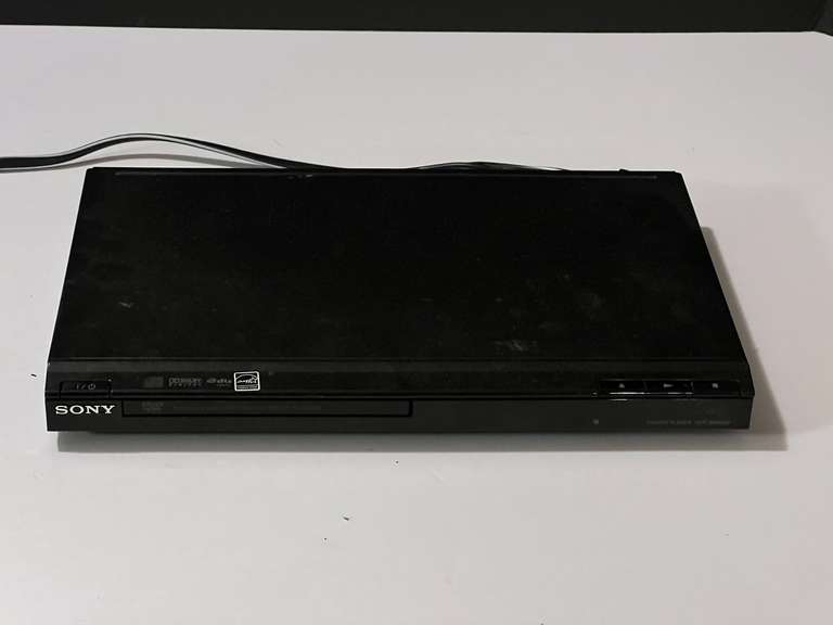 BR2… Sony CD/DVD player, working condition unknown, see pictures for details. image