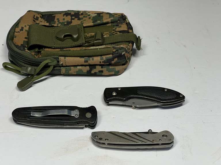 Camo belt bag, with content, appears to be large enough for a cell phone, see pictures for details. image