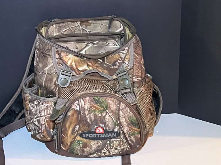 BR1…Igloo sportsman soft sided backpack cooler, see pictures for details. image