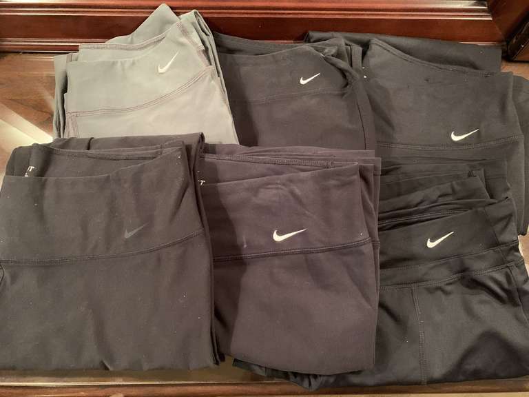 6 PAIR NIKE ATHLETIC PANTS SIZE LARGE - UP MASTER BED image